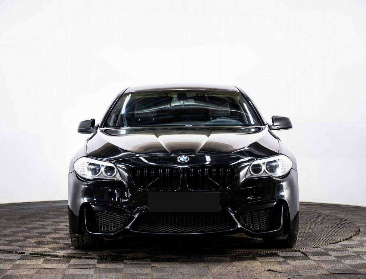 БМВ 5 серии б/у, 2012, Автоматическая. Фото: #1