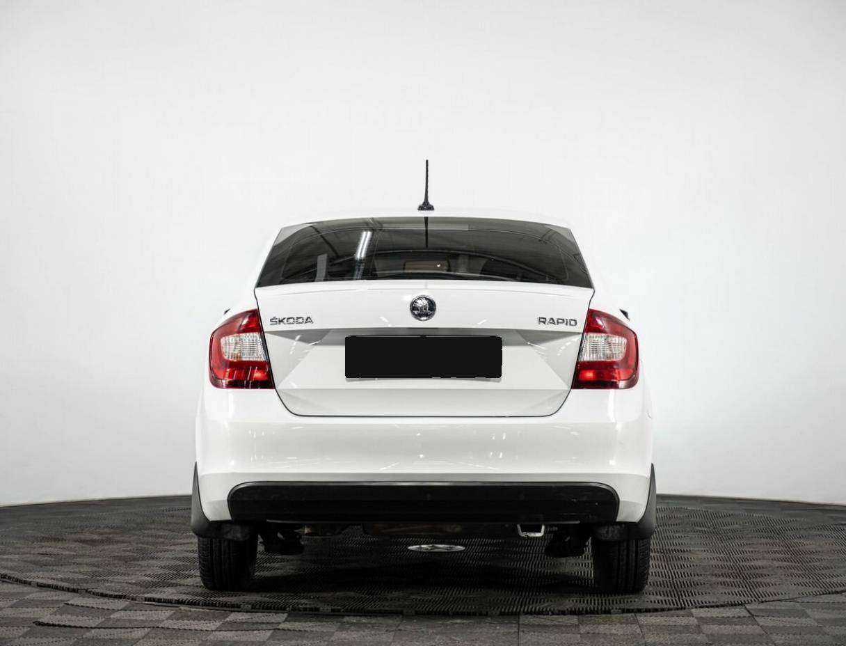 Шкода Рапид б/у, 2017, Механическая. Фото: #4
