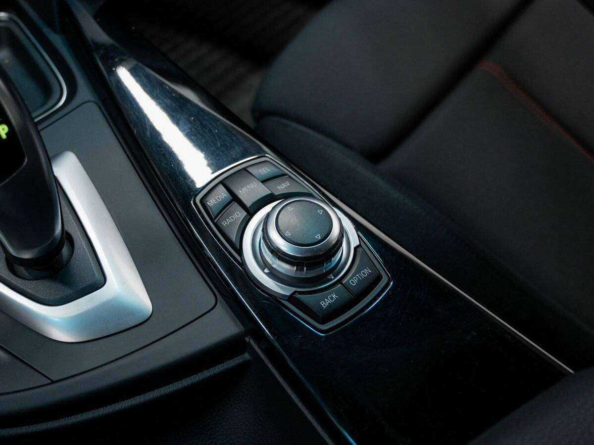 БМВ 3 серии б/у, 2013, Автоматическая. Фото: #16