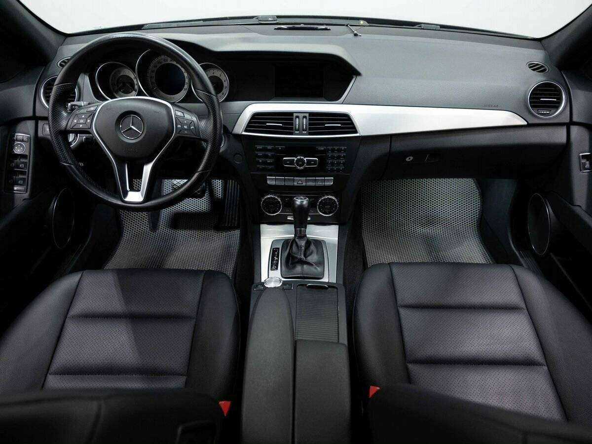 Мерседес-Бенц Ц-Класс б/у, 2013, Автоматическая. Фото: #12