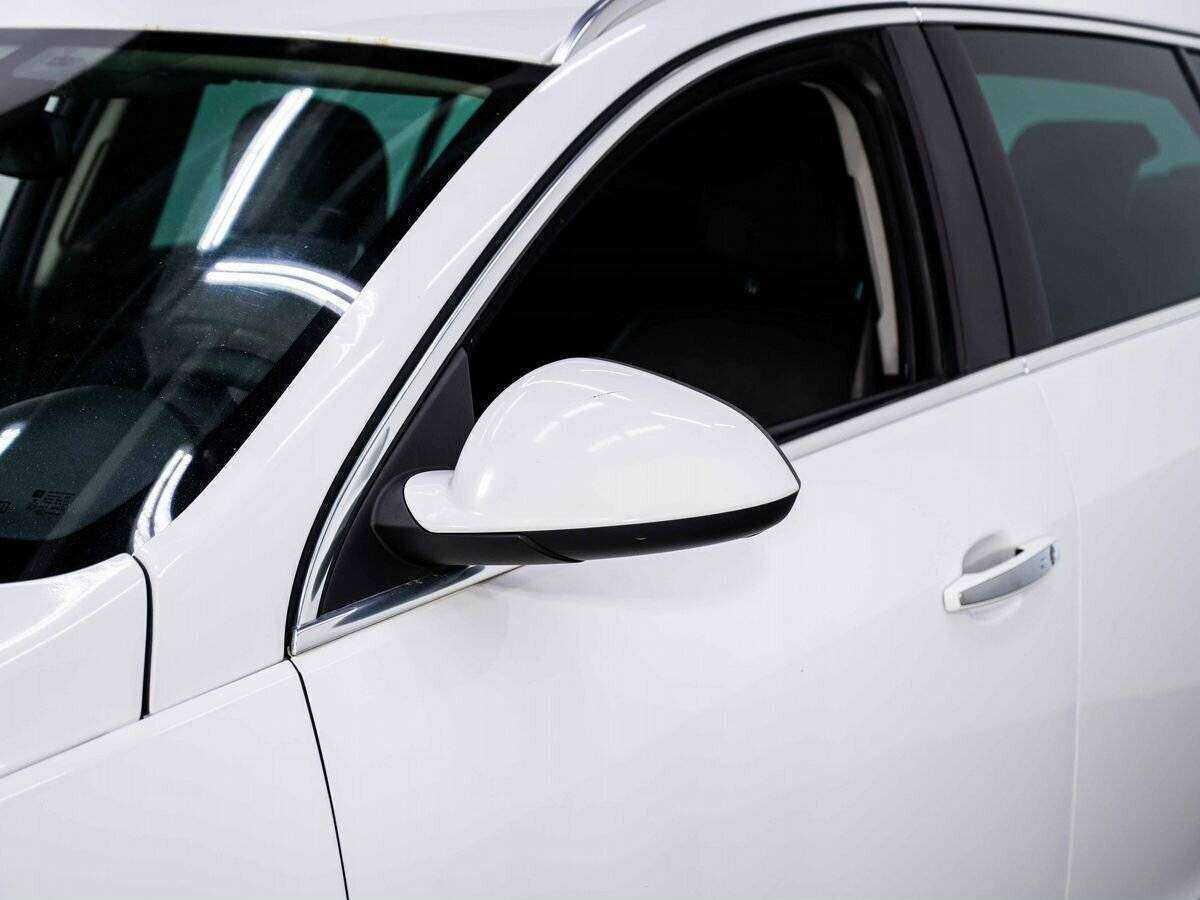 Опель Инсигния б/у, 2013, Механическая. Фото: #7