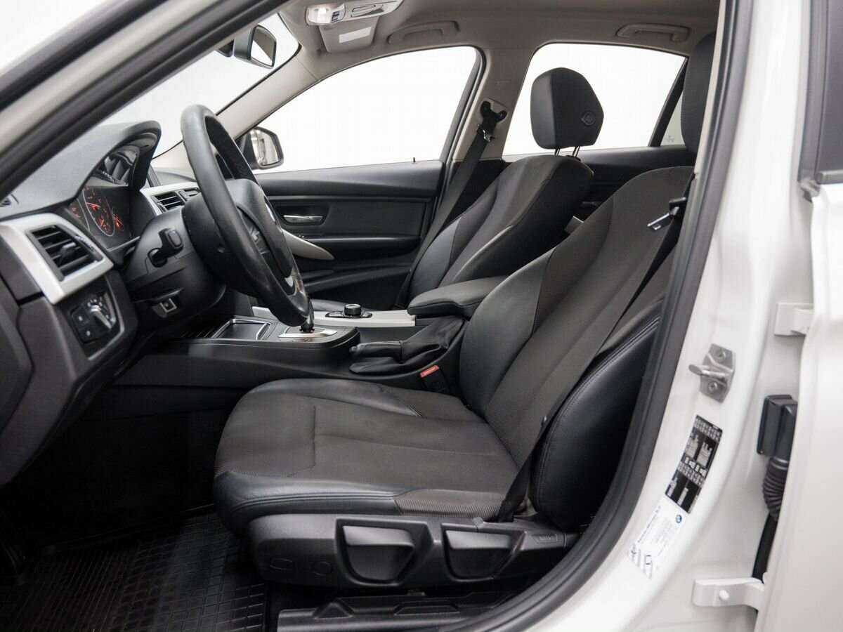 БМВ 3 серии б/у, 2016, Автоматическая. Фото: #13