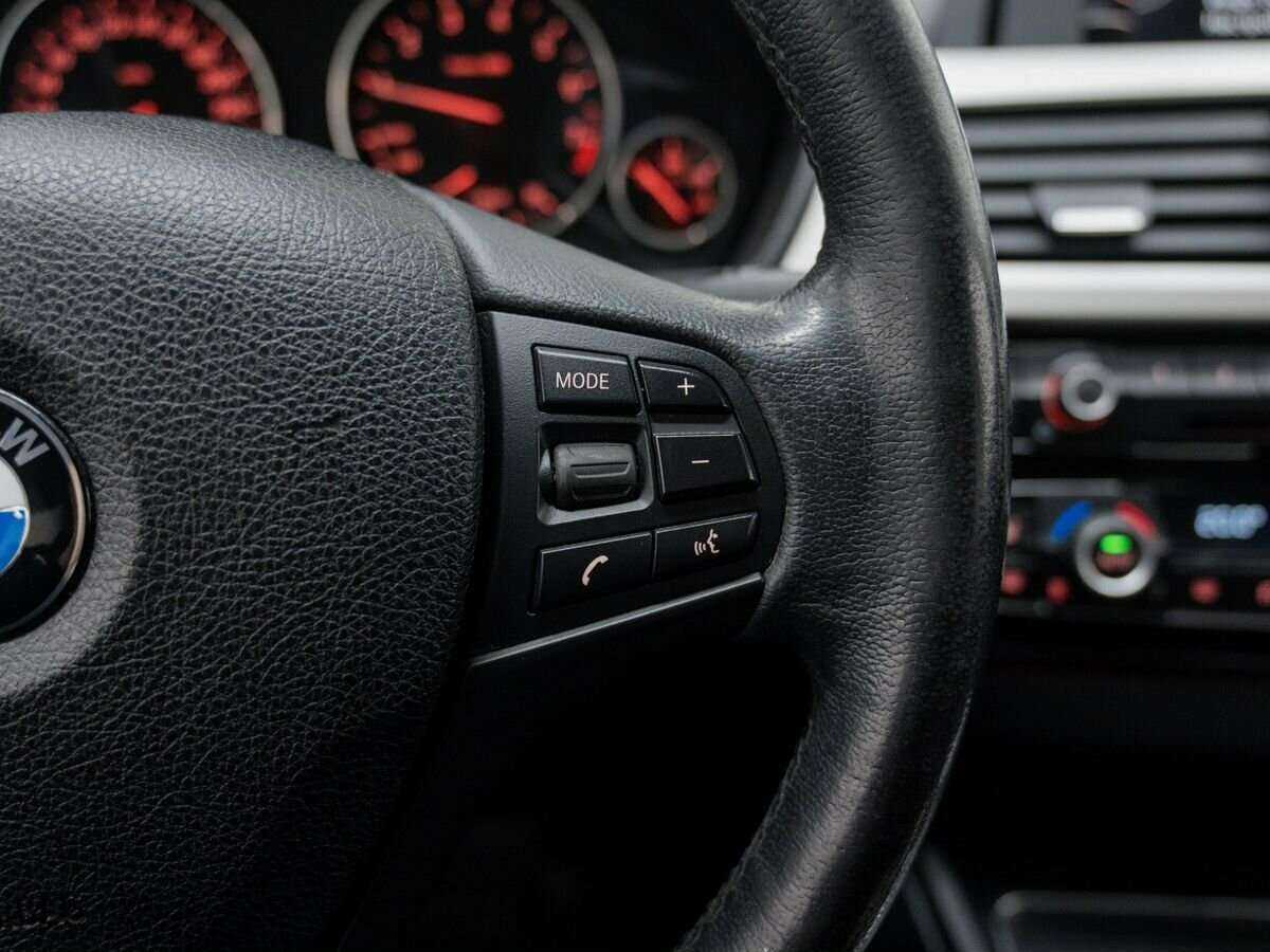 БМВ 3 серии б/у, 2016, Автоматическая. Фото: #22