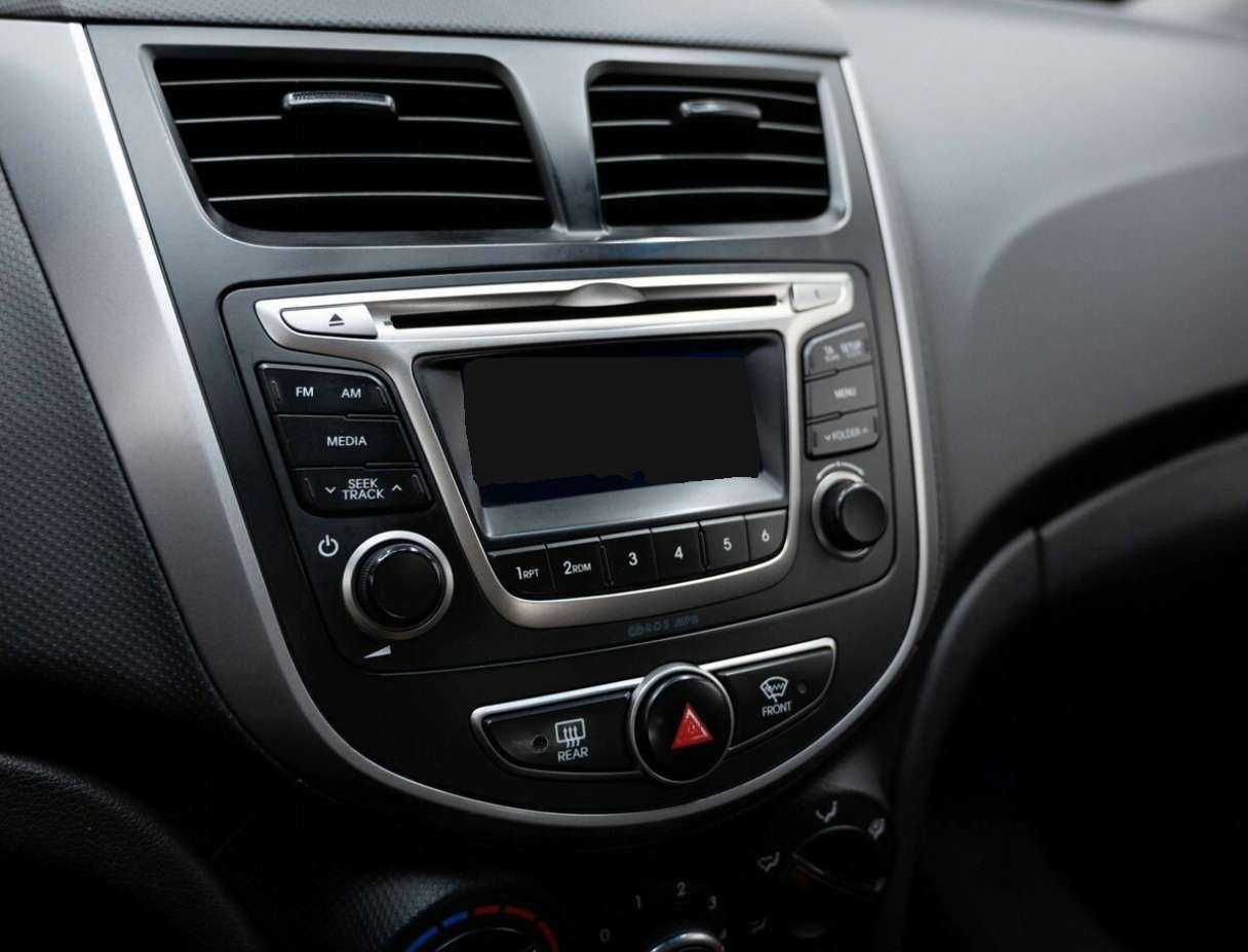 Хендай Солярис б/у, 2015, Автоматическая. Фото: #19