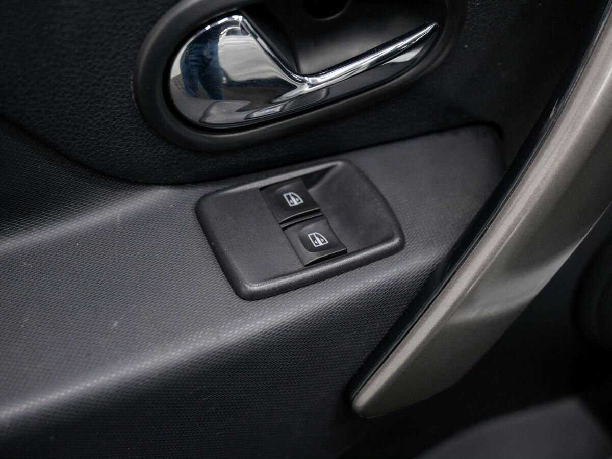 Рено Логан б/у, 2020, Механическая. Фото: #12