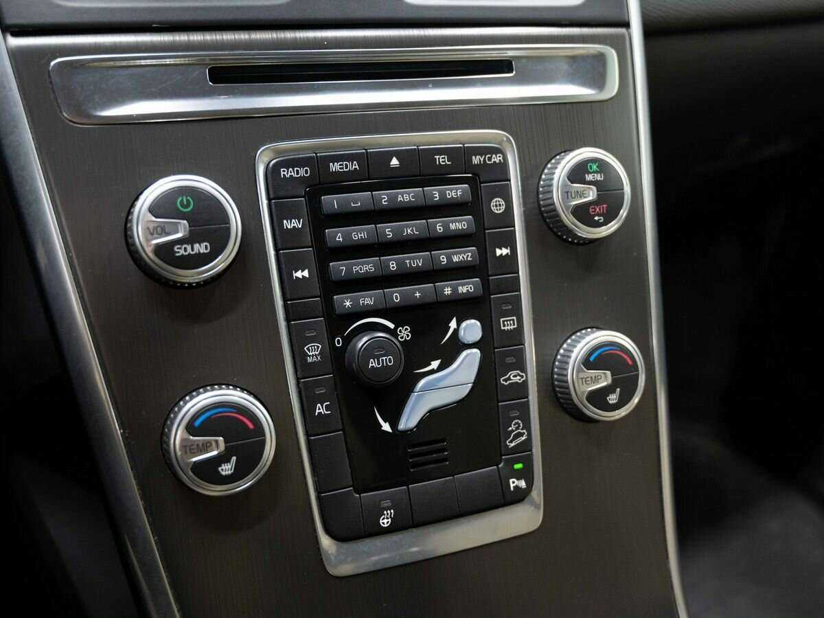 Вольво ИксЦ60 б/у, 2014, Автоматическая. Фото: #21