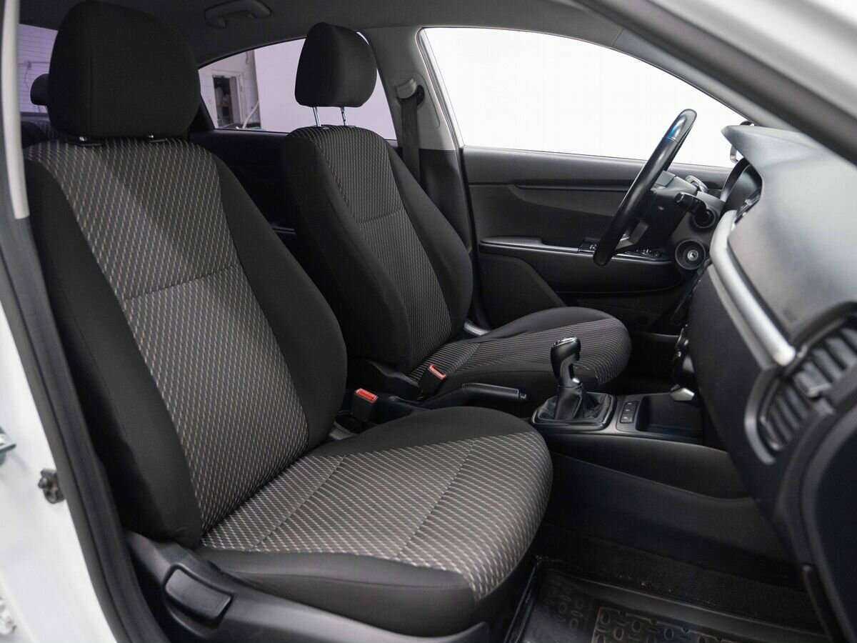 Киа Рио б/у, 2018, Механическая. Фото: #11