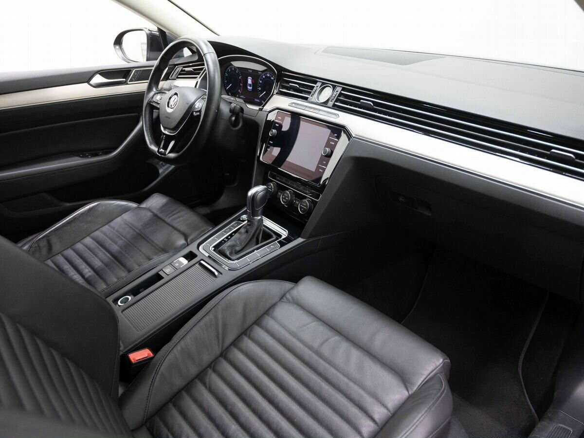 Фольксваген Пассат б/у, 2019, Роботизированная. Фото: #10