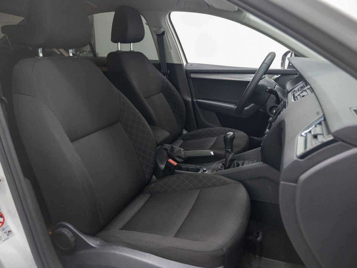 Шкода Октавия б/у, 2019, Механическая. Фото: #11