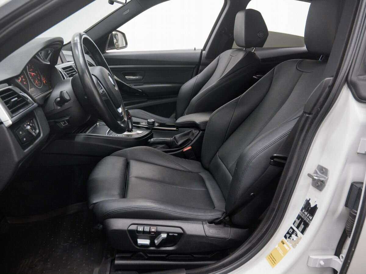 БМВ 3 серии б/у, 2017, Автоматическая. Фото: #17