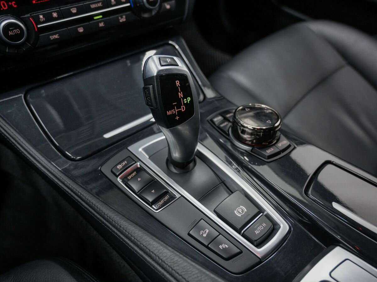 БМВ 5 серии б/у, 2013, Автоматическая. Фото: #17