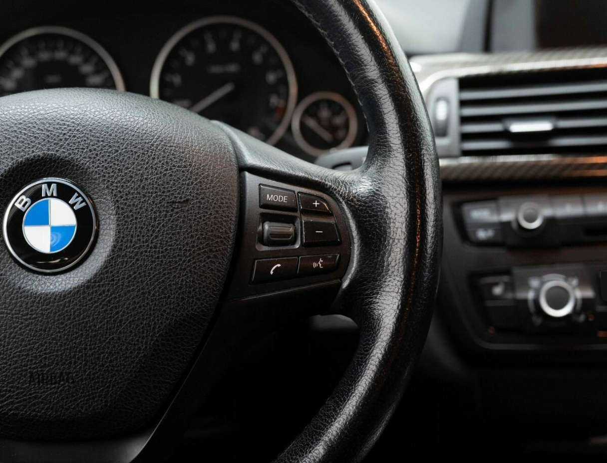 БМВ 3 серии б/у, 2014, Автоматическая. Фото: #13