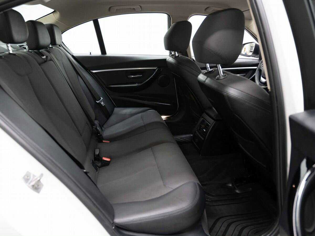 БМВ 3 серии б/у, 2016, Автоматическая. Фото: #9