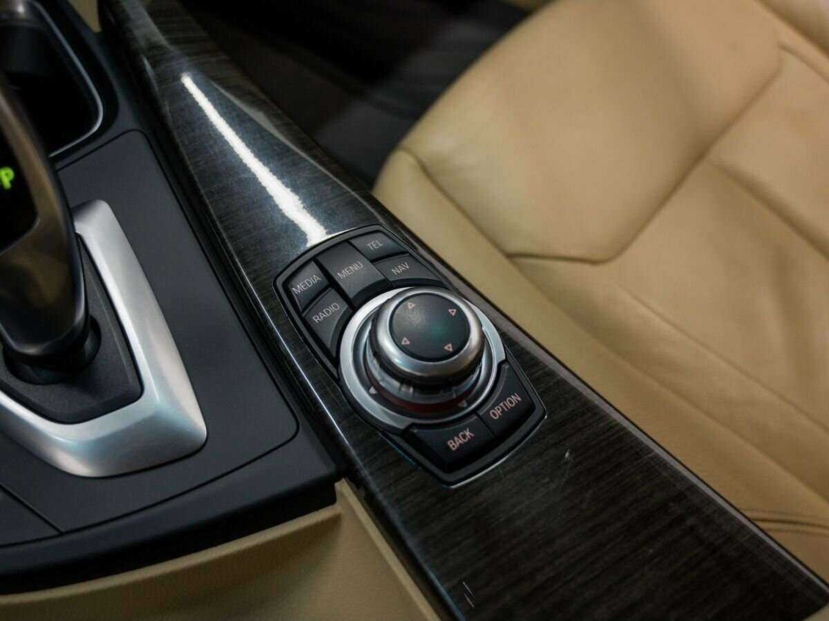 БМВ 3 серии б/у, 2012, Автоматическая. Фото: #14