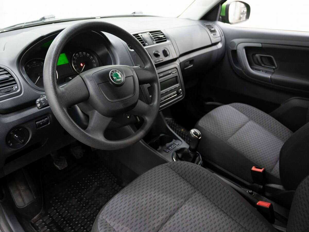 Шкода Фабия б/у, 2012, Механическая. Фото: #6