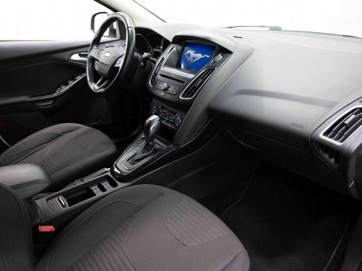 Форд Фокус б/у, 2017, Автоматическая. Фото: #8