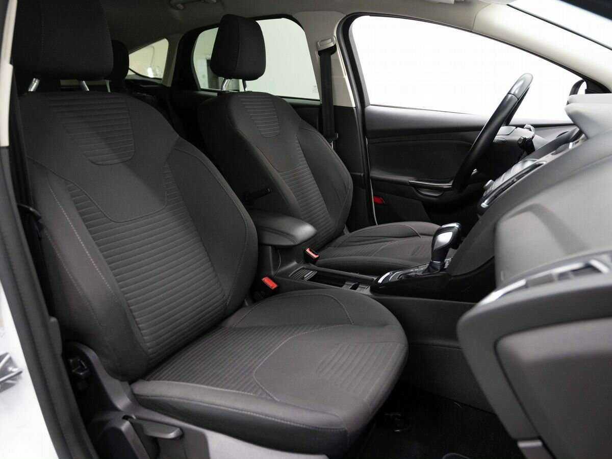 Форд Фокус б/у, 2017, Автоматическая. Фото: #9