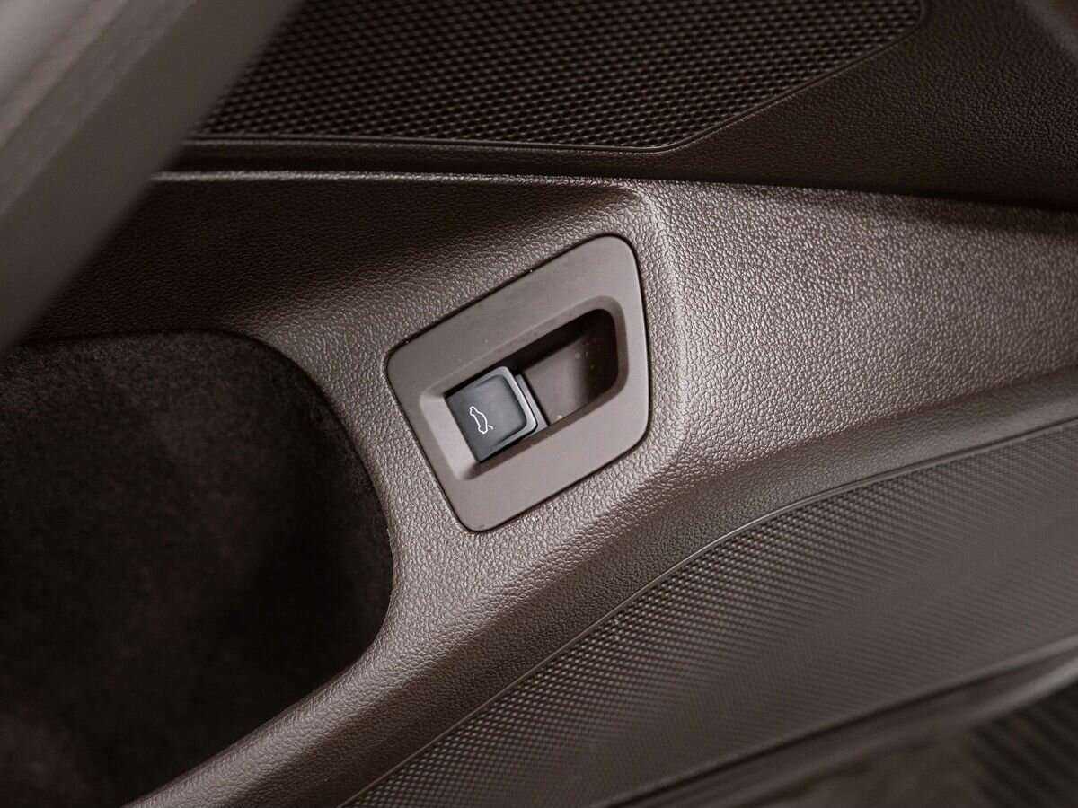 Фольксваген Пассат б/у, 2016, Роботизированная. Фото: #16