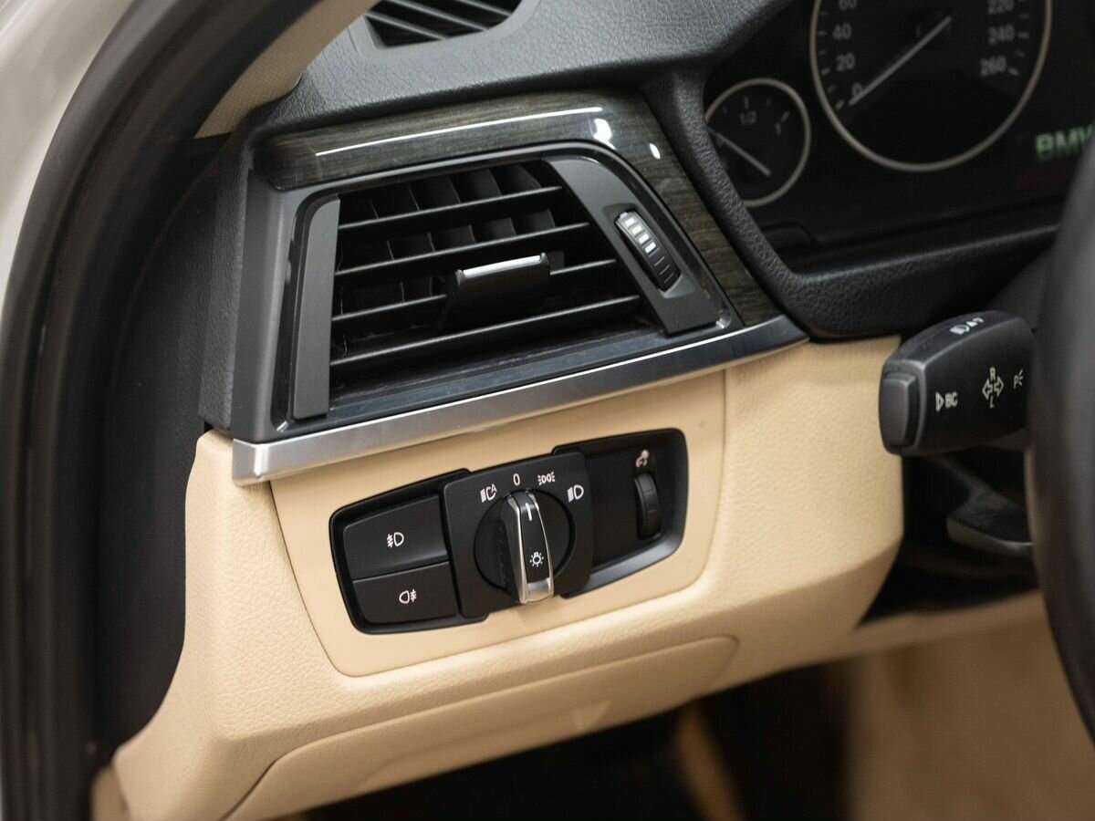 БМВ 3 серии б/у, 2012, Автоматическая. Фото: #19