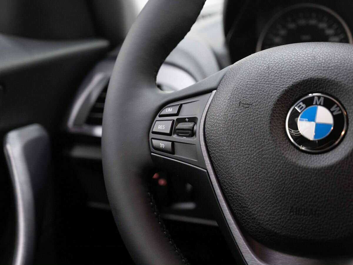 БМВ 1 серии б/у, 2017, Автоматическая. Фото: #14