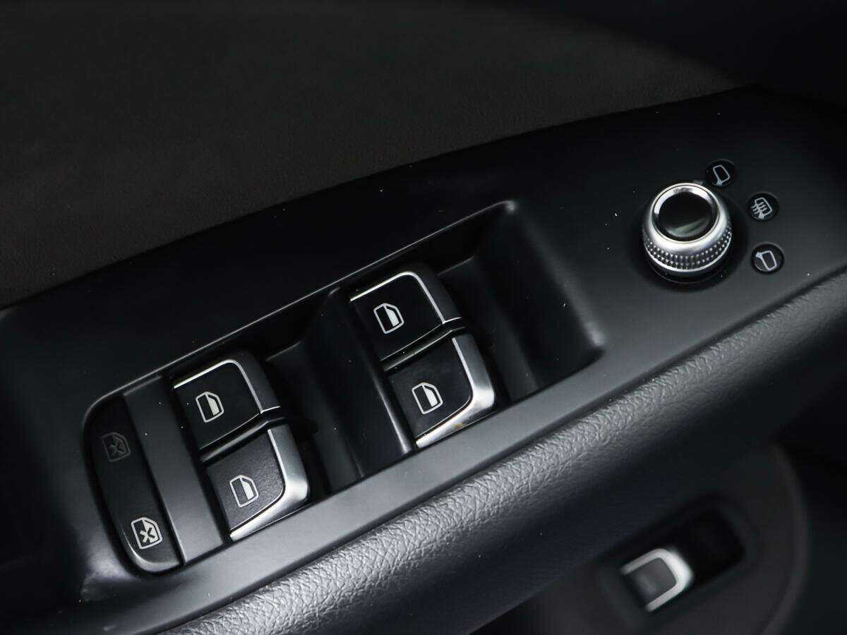 Ауди К5 б/у, 2014, Автоматическая. Фото: #17