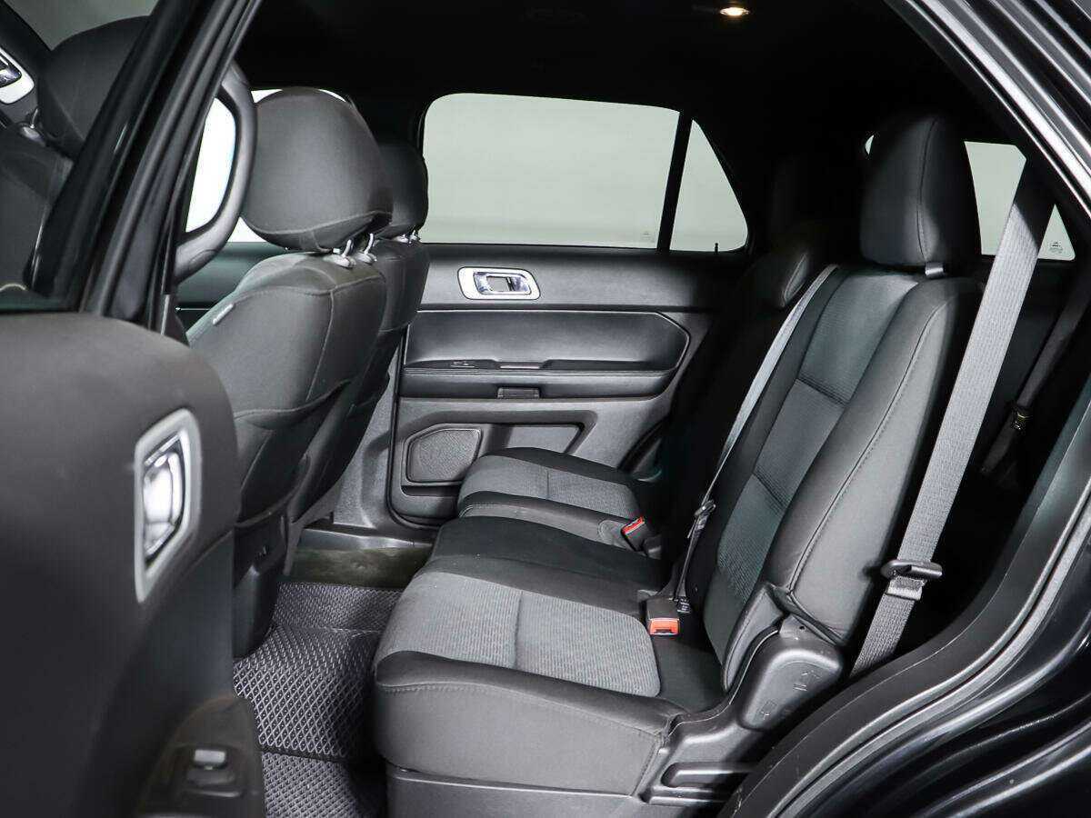 Форд Експлорер б/у, 2013, Автоматическая. Фото: #9