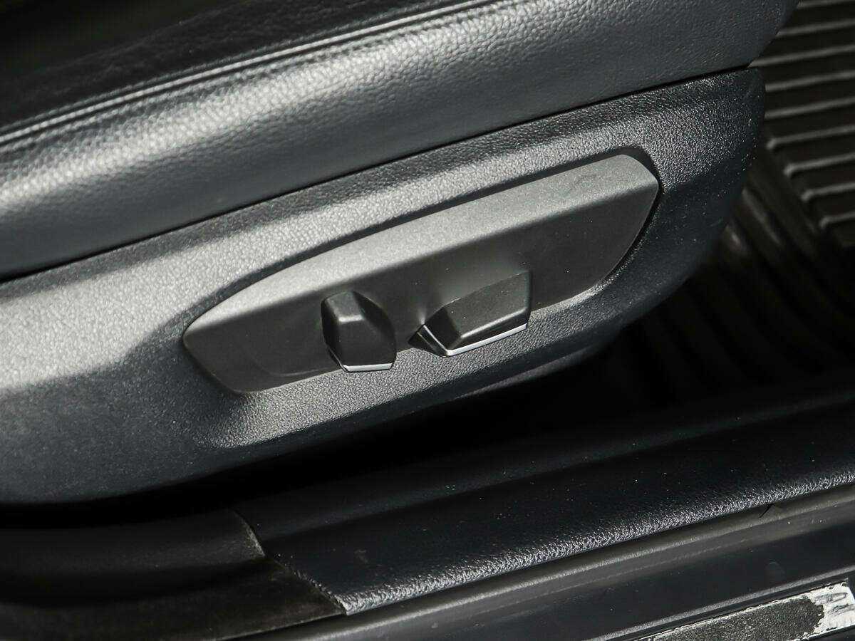 БМВ 5 серии б/у, 2013, Автоматическая. Фото: #15