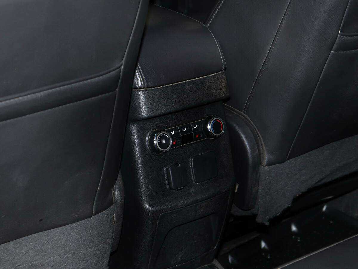 Форд Експлорер б/у, 2015, Автоматическая. Фото: #18