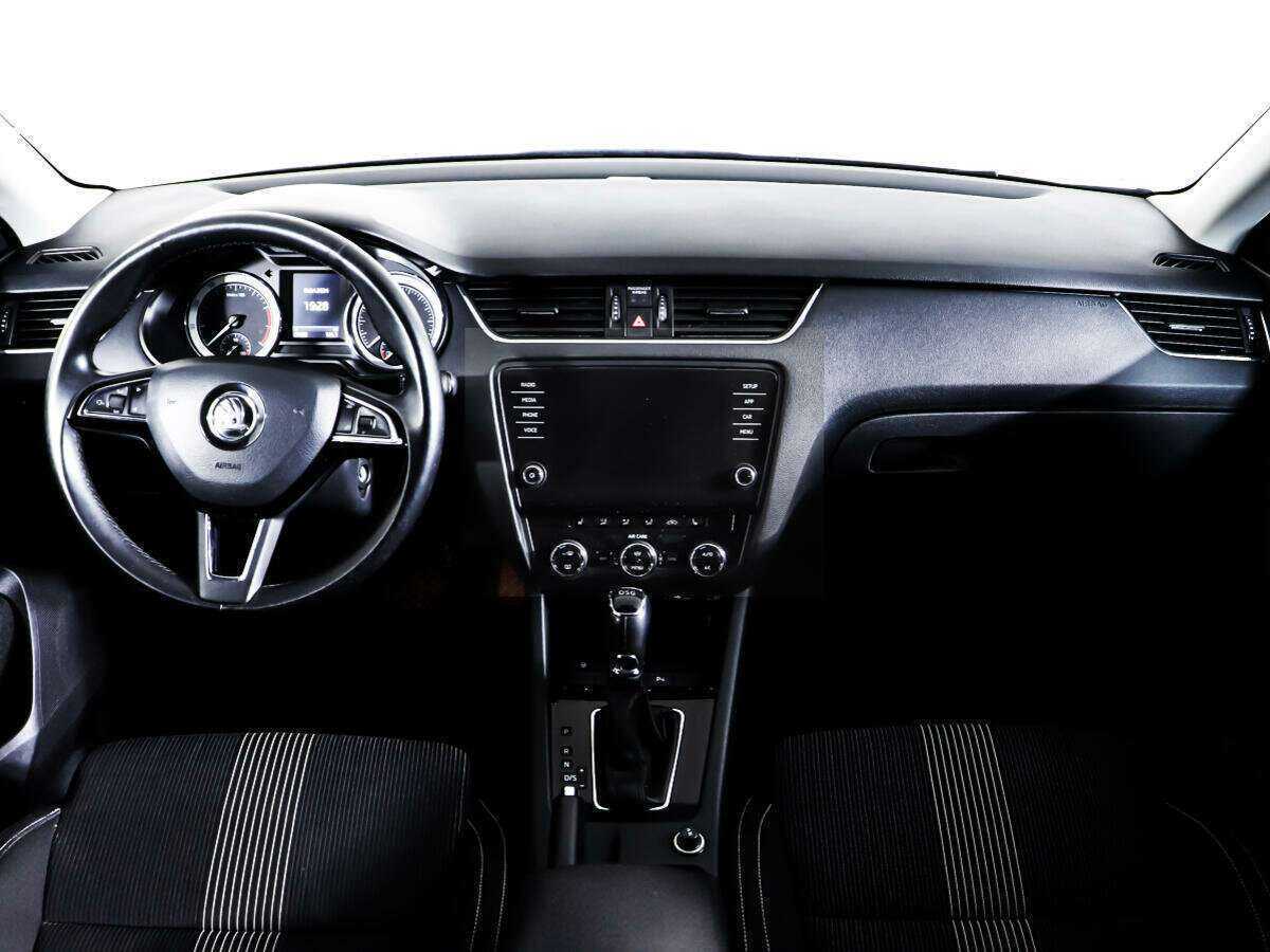 Шкода Октавия б/у, 2017, Роботизированная. Фото: #11