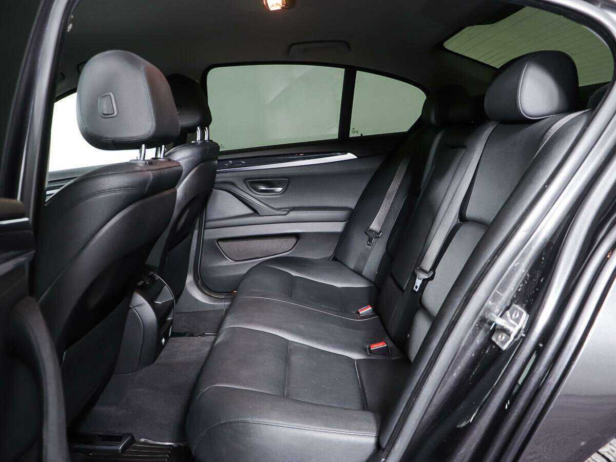 БМВ 5 серии б/у, 2015, Автоматическая. Фото: #9