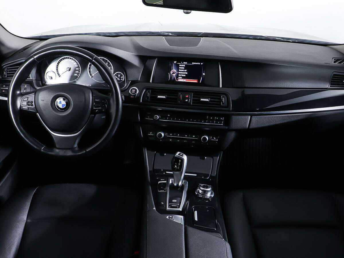 БМВ 5 серии б/у, 2015, Автоматическая. Фото: #10