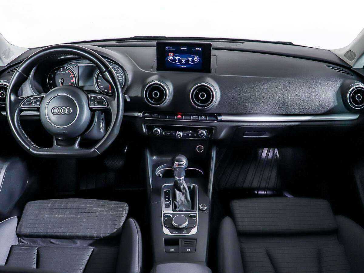 Ауди А3 б/у, 2015, Роботизированная. Фото: #9