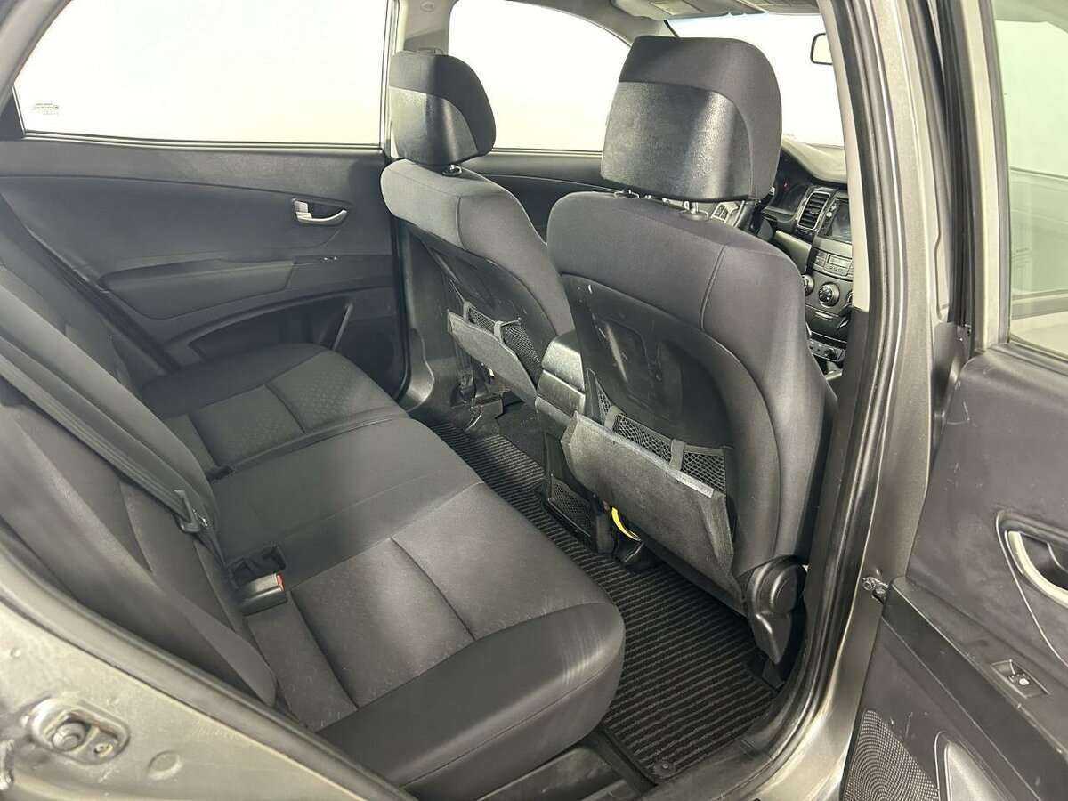 Сан-Ён Актион б/у, 2012, Механическая. Фото: #13