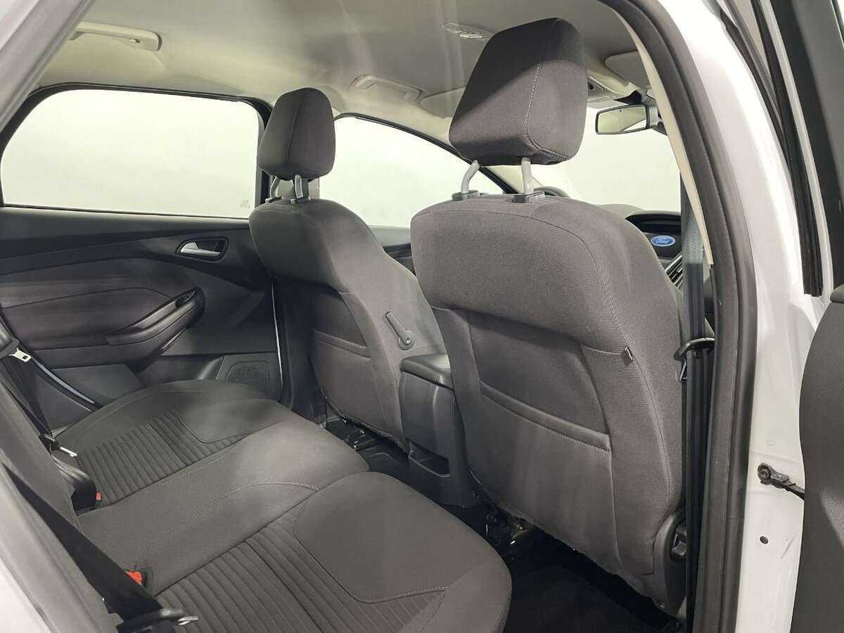Форд Фокус б/у, 2017, Автоматическая. Фото: #15