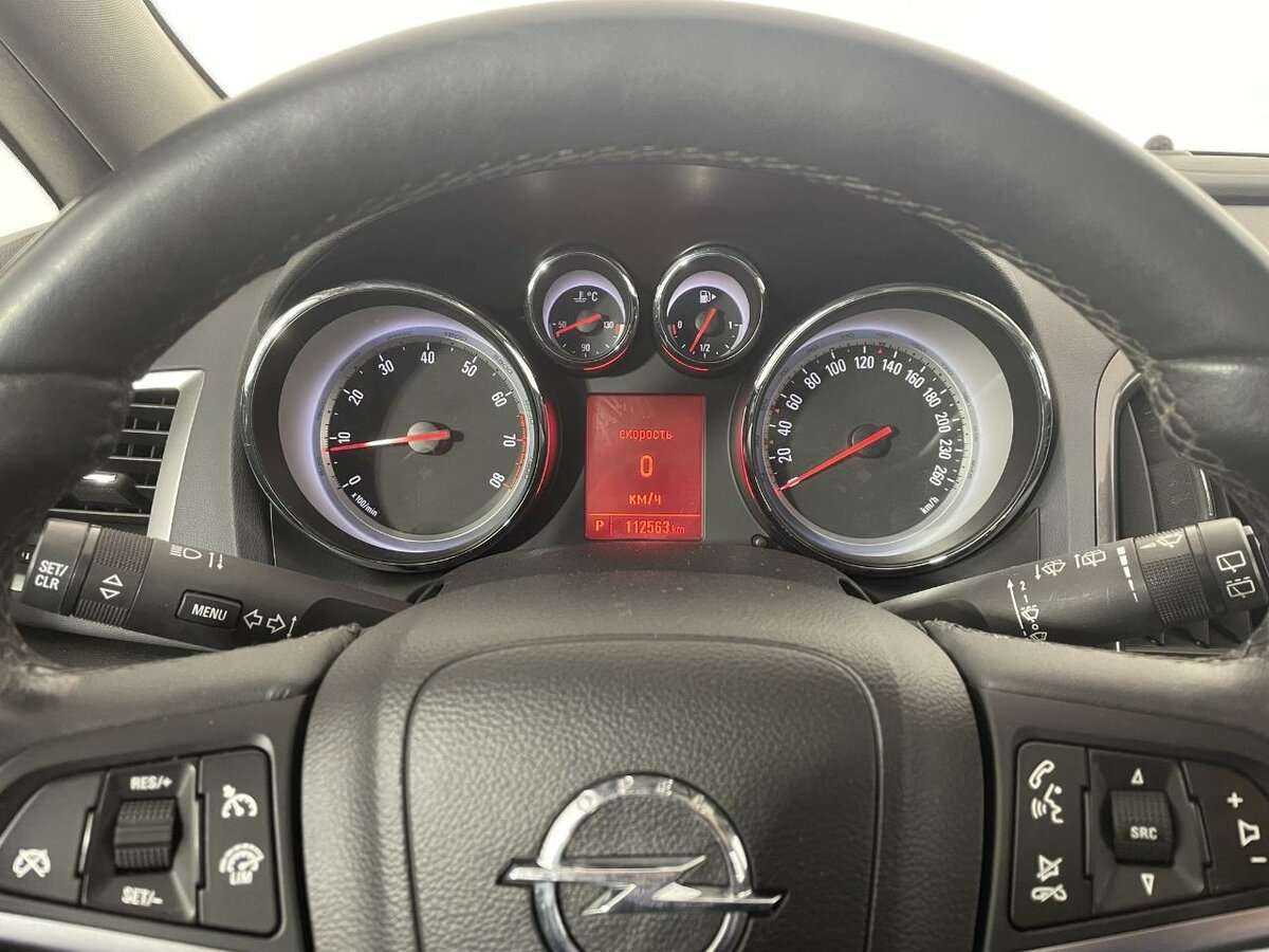 Опель Астра б/у, 2013, Автоматическая. Фото: #10