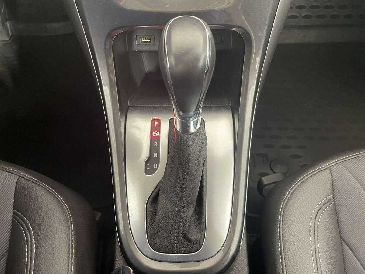 Опель Астра б/у, 2013, Автоматическая. Фото: #12