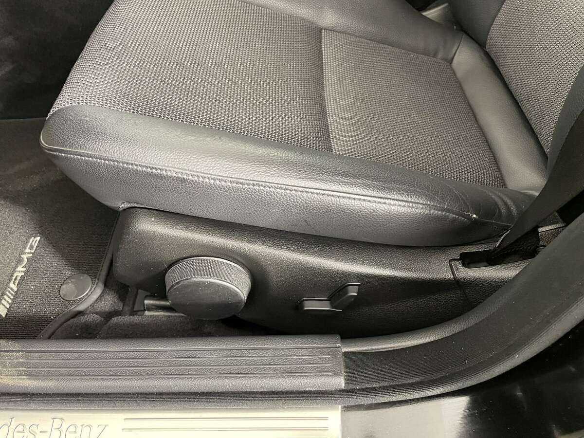 Мерседес-Бенц Ц-Класс б/у, 2012, Автоматическая. Фото: #9