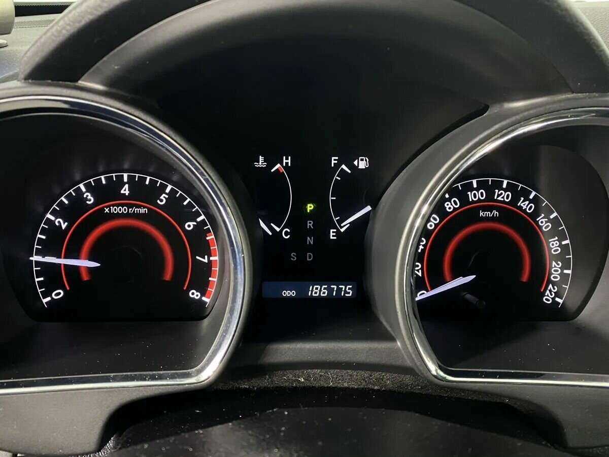 Тойота Хайлэндер б/у, 2012, Автоматическая. Фото: #17