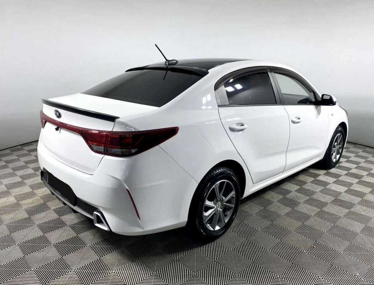 Киа Рио б/у, 2021, Автоматическая. Фото: #3