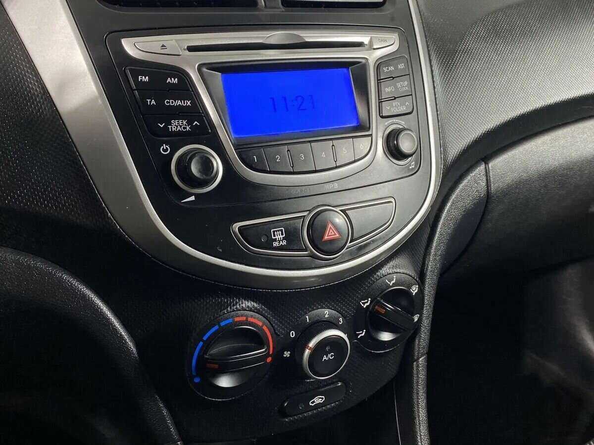 Хендай Солярис б/у, 2014, Автоматическая. Фото: #11