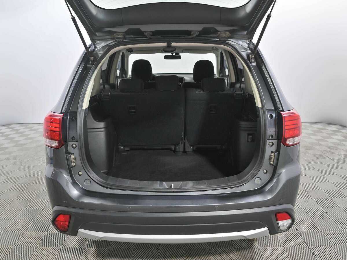 Митсубиши Оутлэндер б/у, 2018, Вариатор. Фото: #17