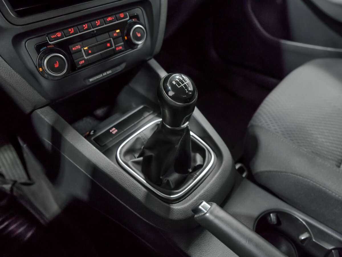 Фольксваген Джетта б/у, 2012, Механическая. Фото: #9