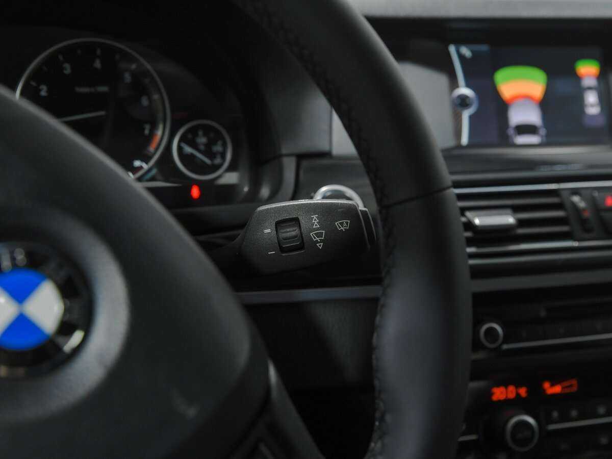 БМВ 5 серии б/у, 2013, Автоматическая. Фото: #7