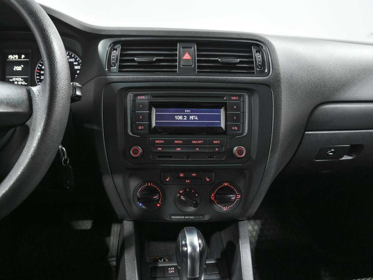 Фольксваген Джетта б/у, 2013, Автоматическая. Фото: #9