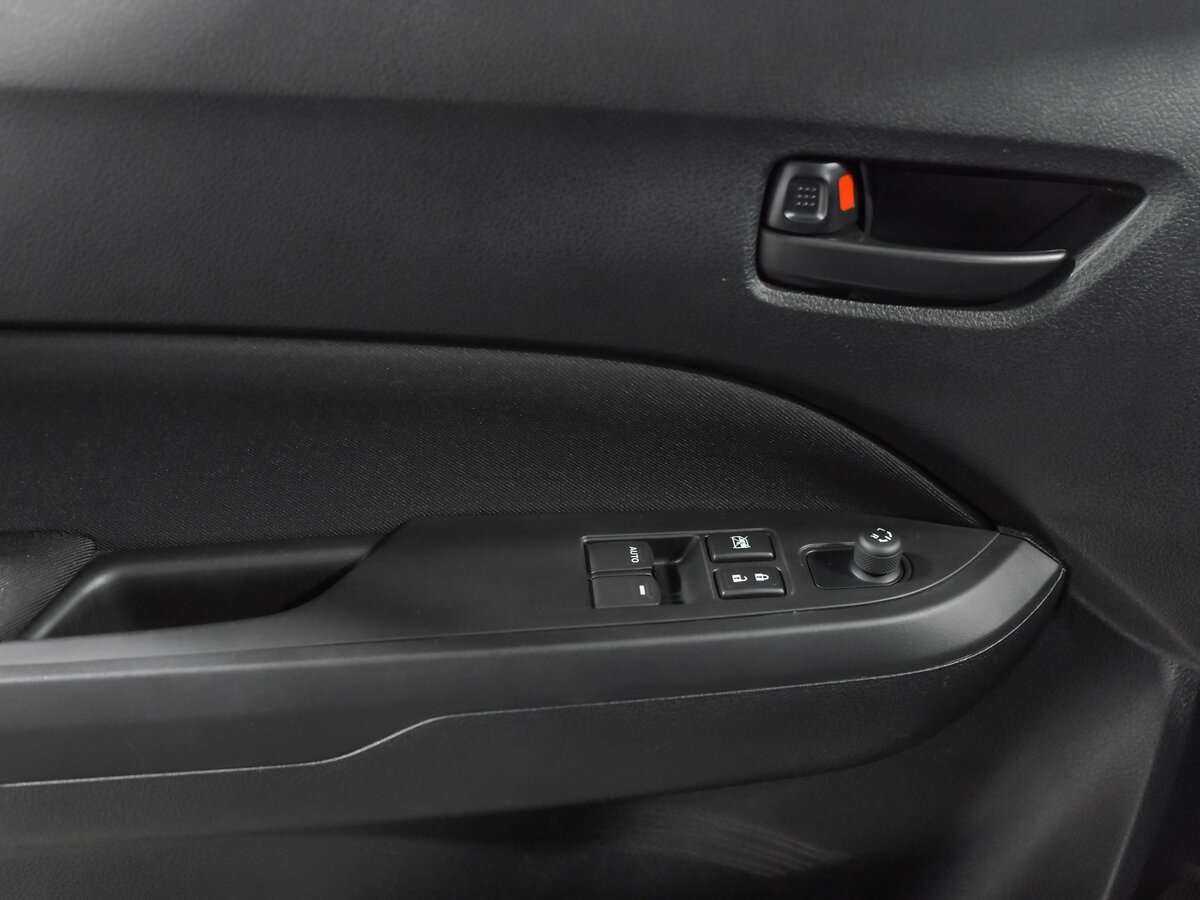 Сузуки Витара б/у, 2018, Механическая. Фото: #10