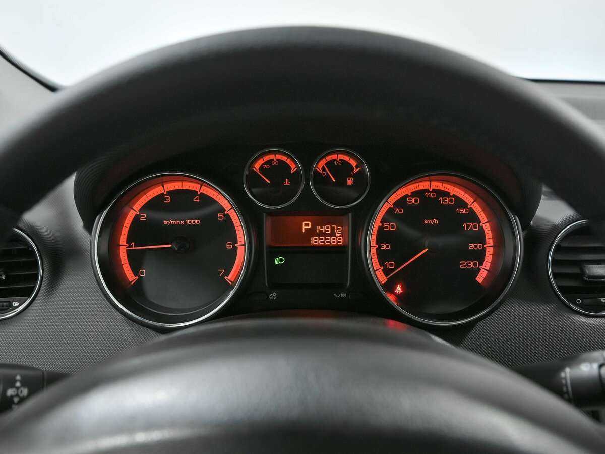 Пежо 408 б/у, 2012, Автоматическая. Фото: #5