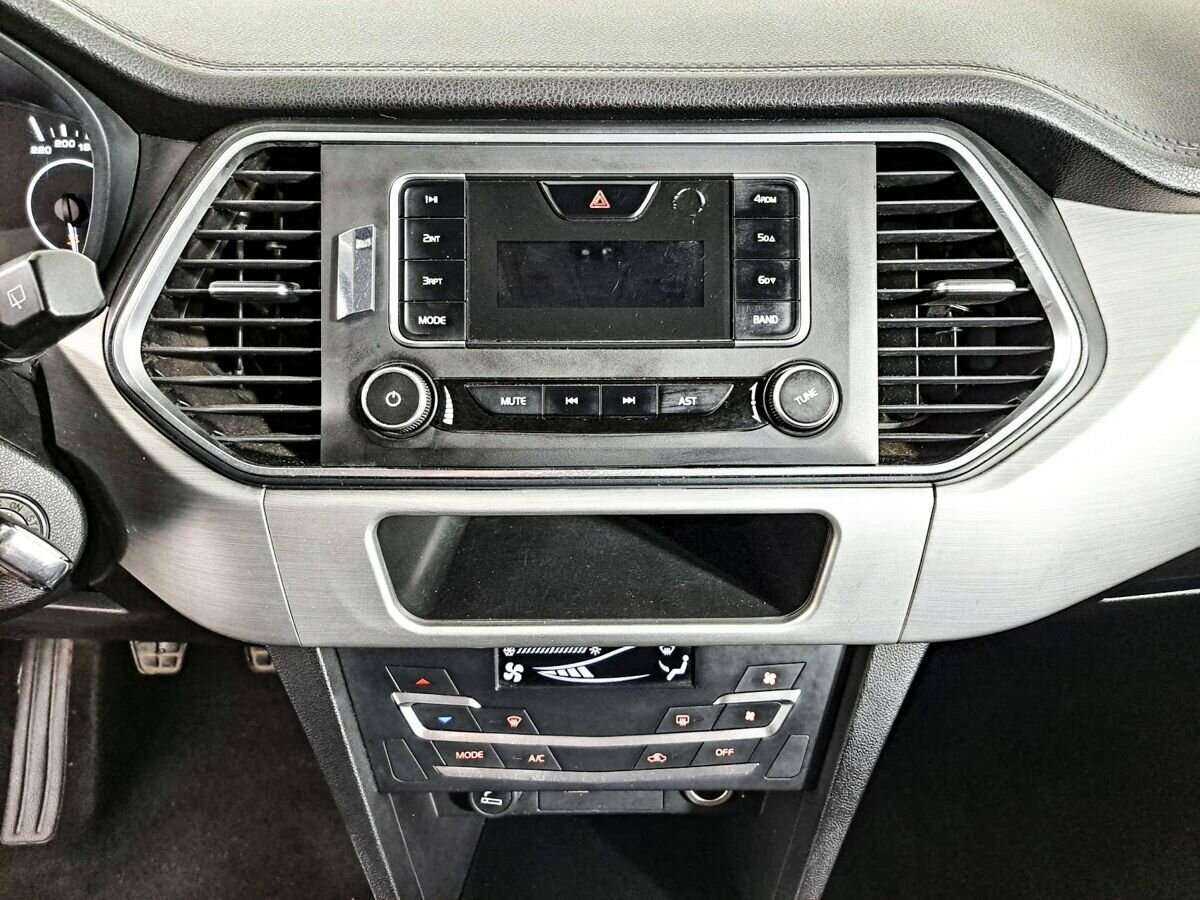 Лифан Икс70 б/у, 2018, Механическая. Фото: #10