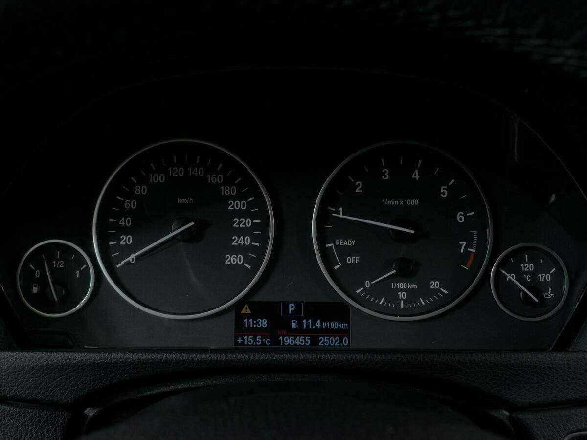 БМВ 3 серии б/у, 2014, Автоматическая. Фото: #12