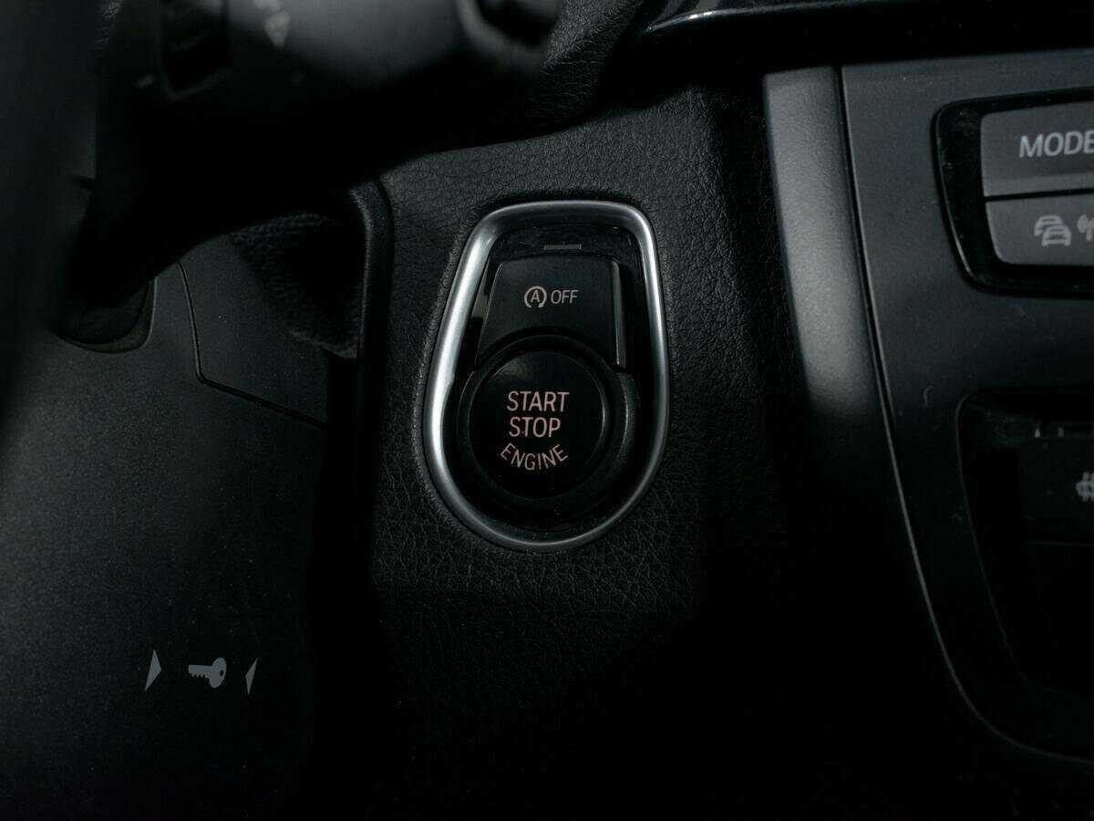 БМВ 3 серии б/у, 2014, Автоматическая. Фото: #15