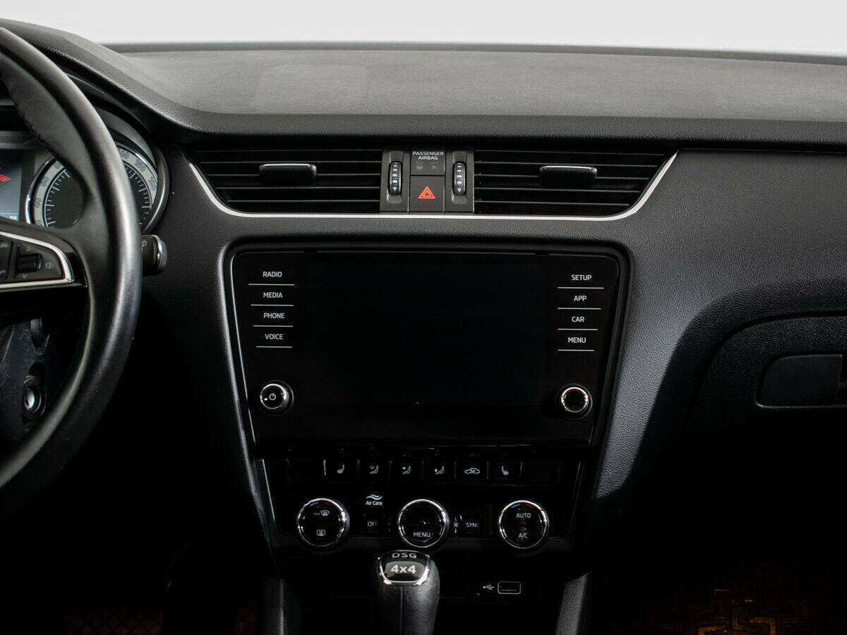 Шкода Октавия б/у, 2018, Роботизированная. Фото: #8